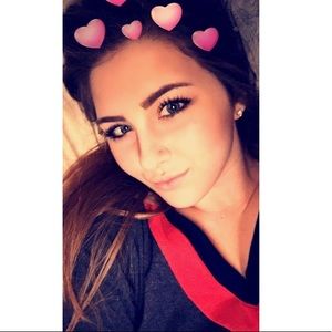 Meet your Posher, Erica